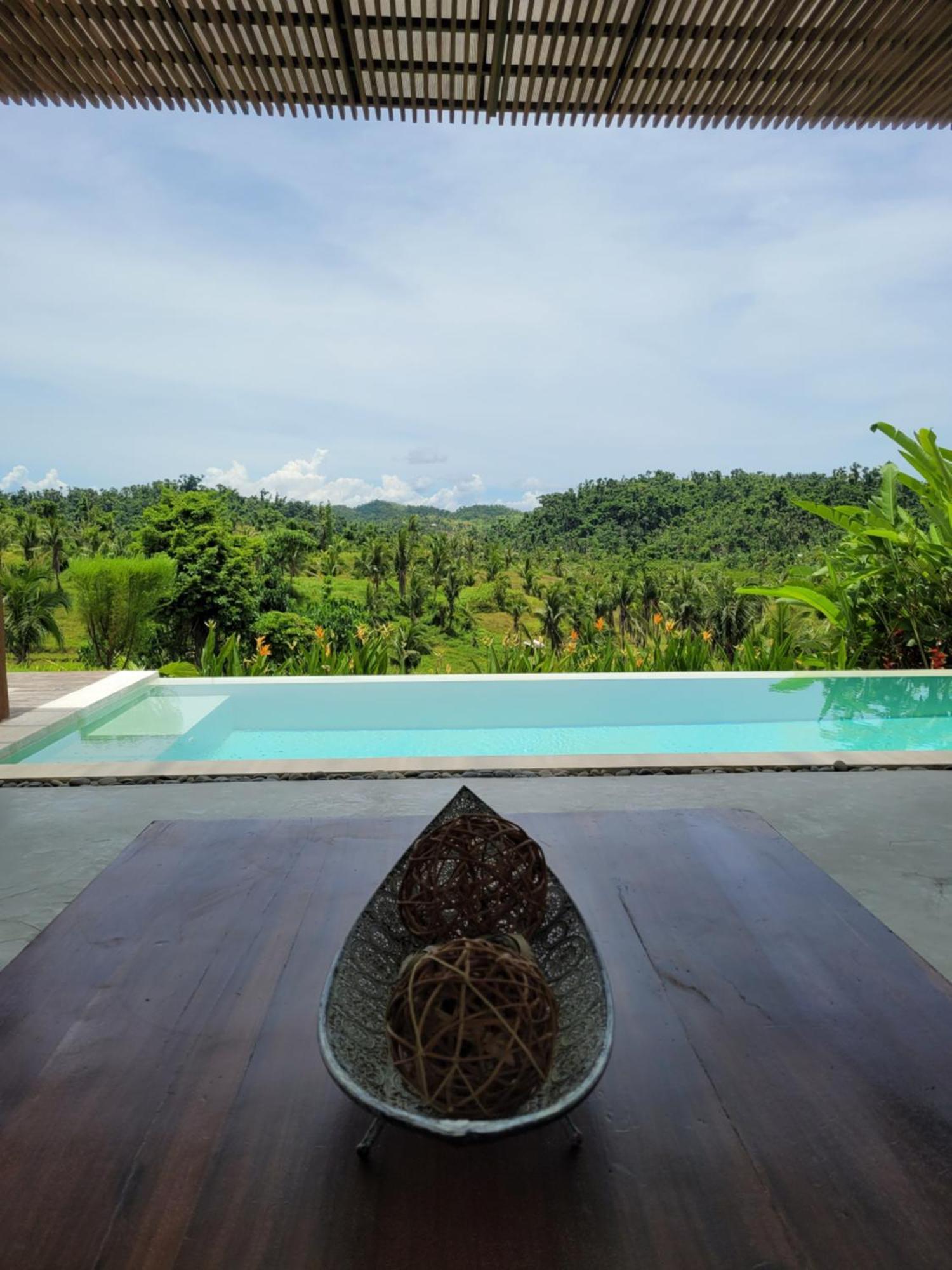 แมงโก้ทรี เซียร์เกา Villa เจเนอรัลลูนา ภายนอก รูปภาพ